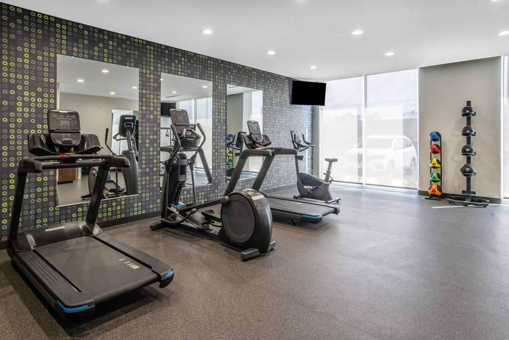 La Quinta Inn & Suites by Wyndham Valdosta - photo 13