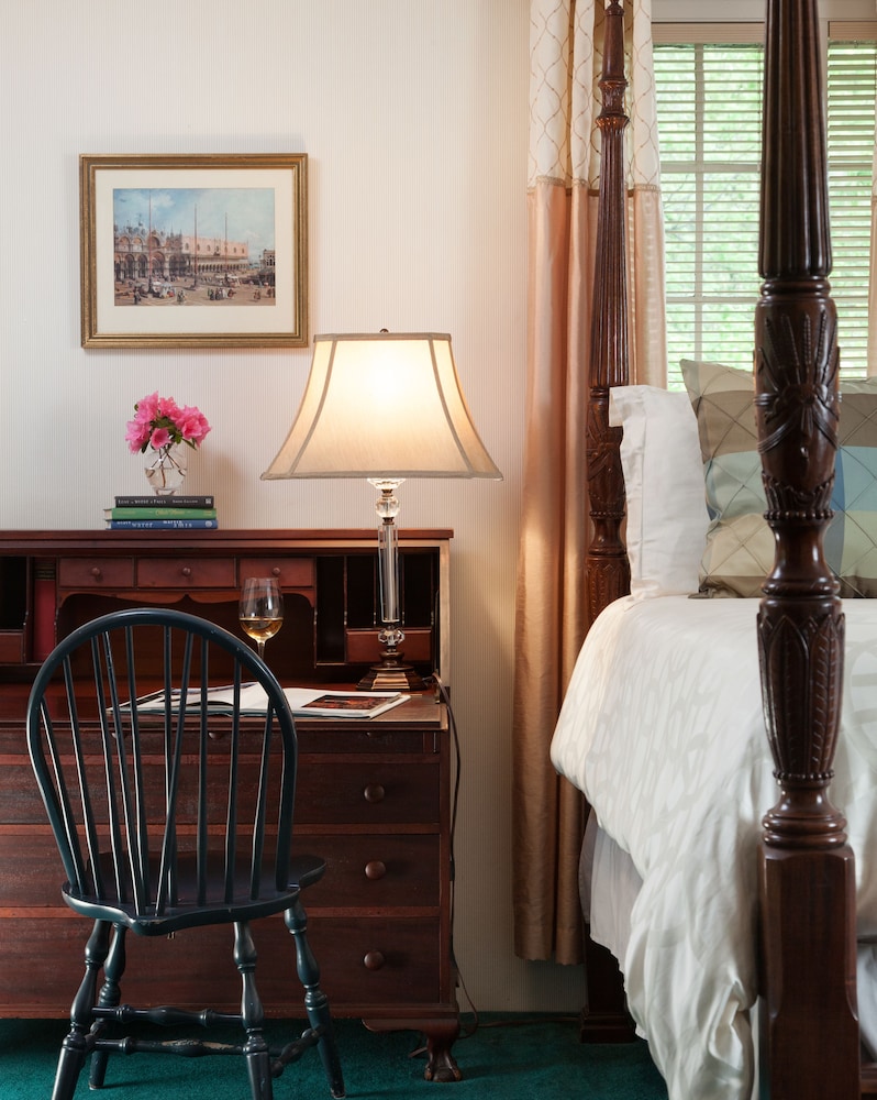1906 Pine Crest Inn - photo 20