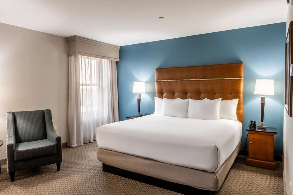 Drury Plaza Hotel Broadview Wichita - photo 38