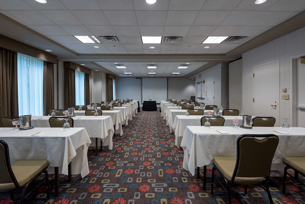 Hilton Garden Inn Owings Mills - photo 34