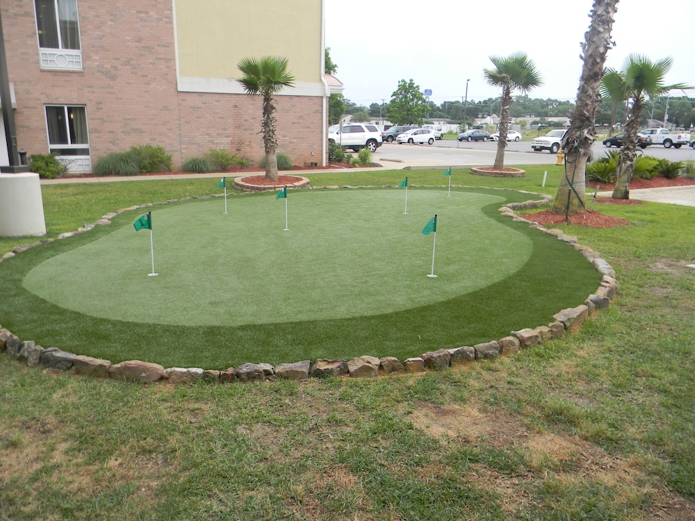 Holiday Inn Express & Suites Alexandria by IHG - photo 25