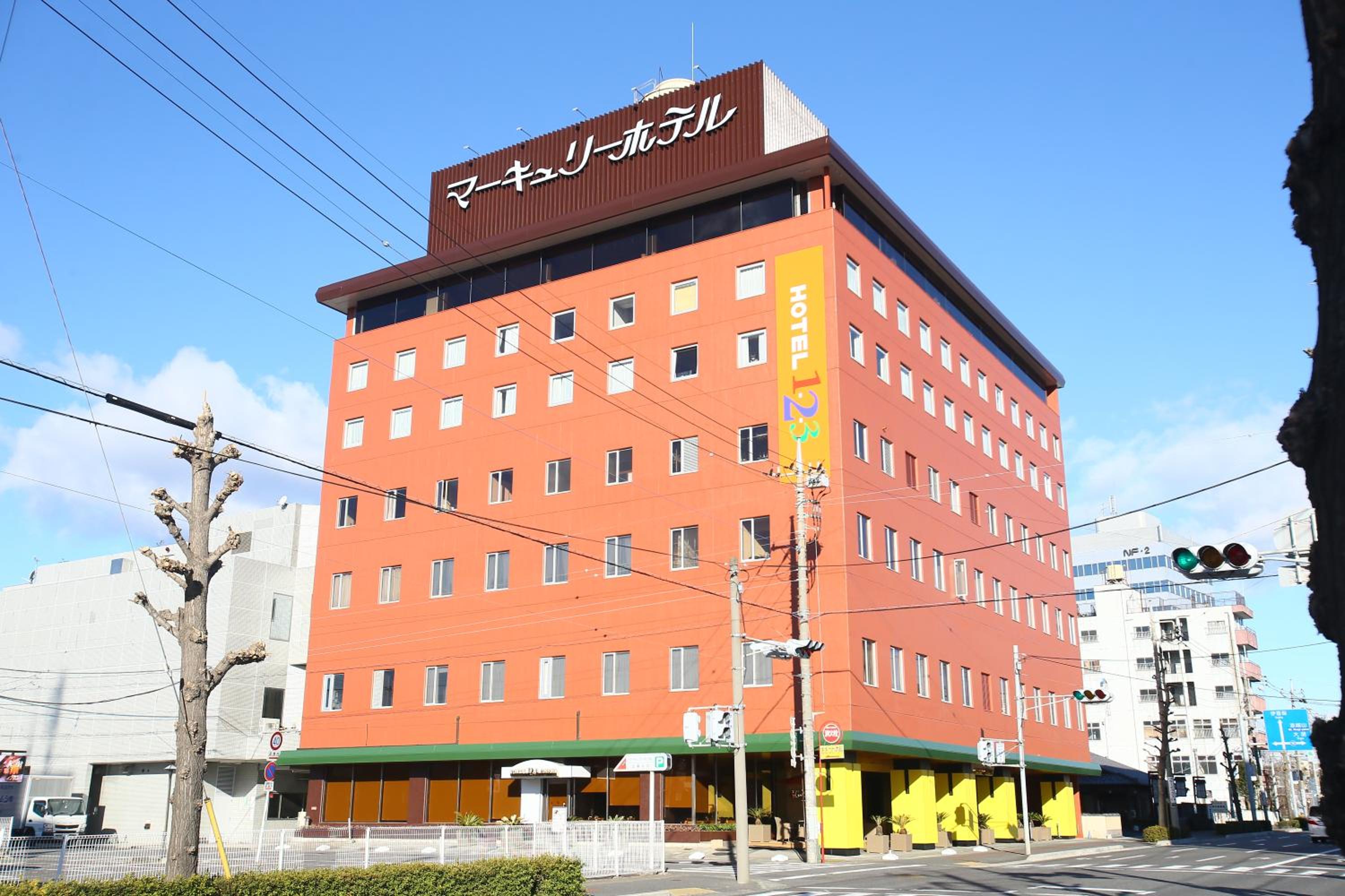 Hotel 1 2 3 Maebashi Mercury in Maebashi, Japan