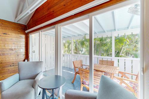 Papa's Hideaway - photo 3