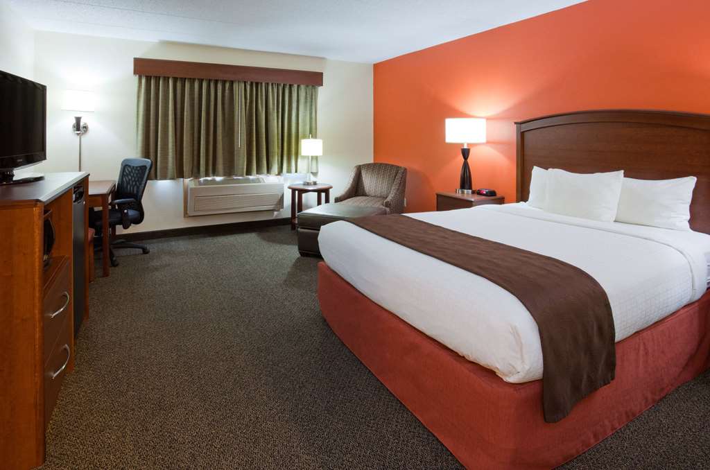 AmericInn by Wyndham Virginia - photo 22