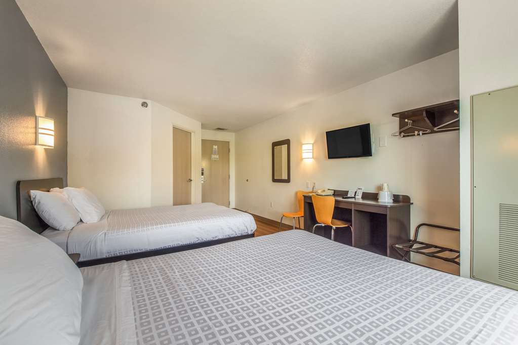 Americas Best Value Inn Knoxville East - photo 8