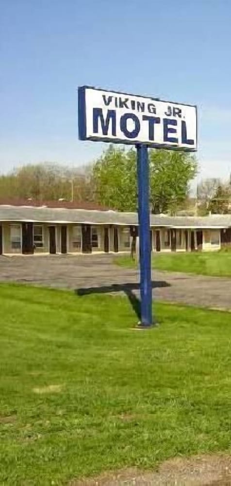 Viking Jr. Motel - photo 19
