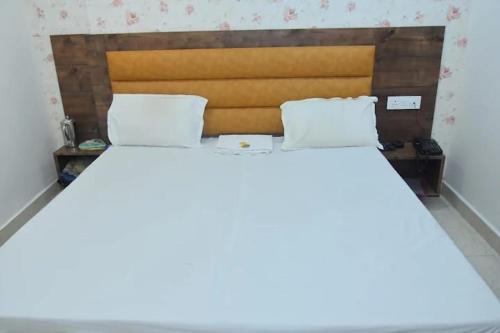 Hotel Ganga palace — hotel in Kasganj