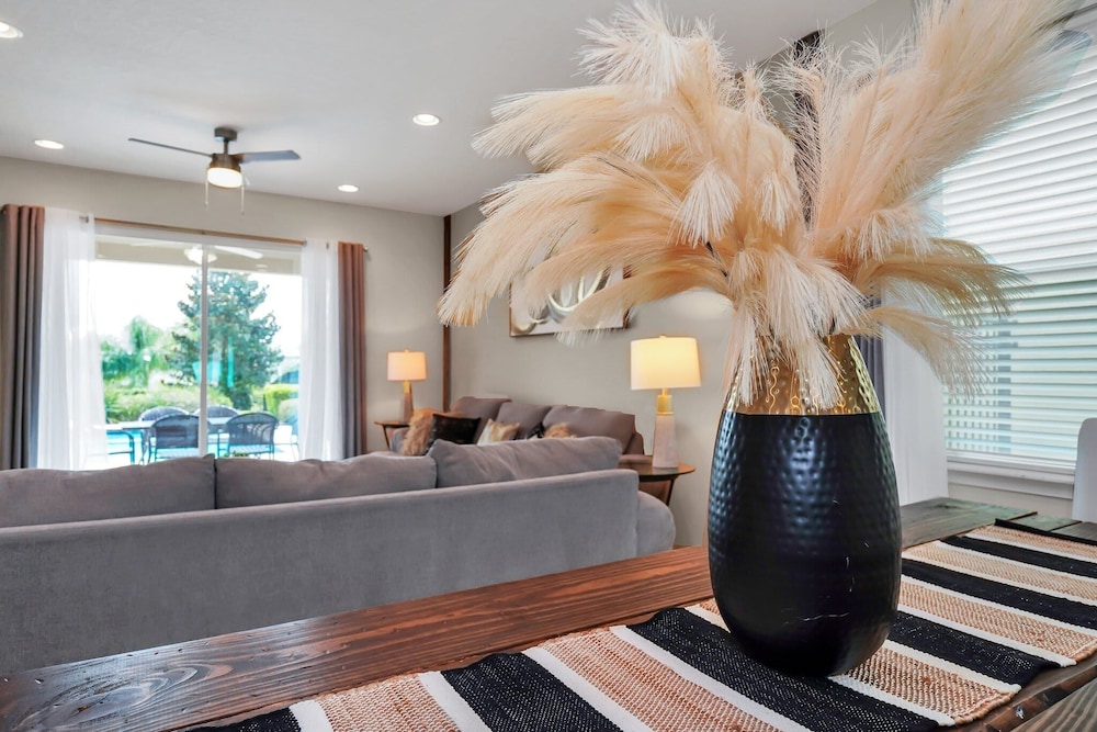 Fun and Stylish Family Villa in Encore Resort - photo 37