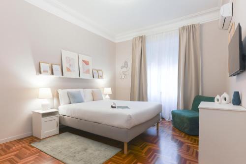 Piramide Deluxe Apartment — 4-Star Luxury Hotel in Rome, Italy