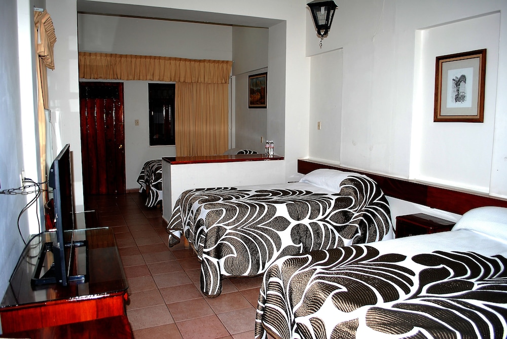 Hotel Posada Del Sol — Apatzingan — photo 3