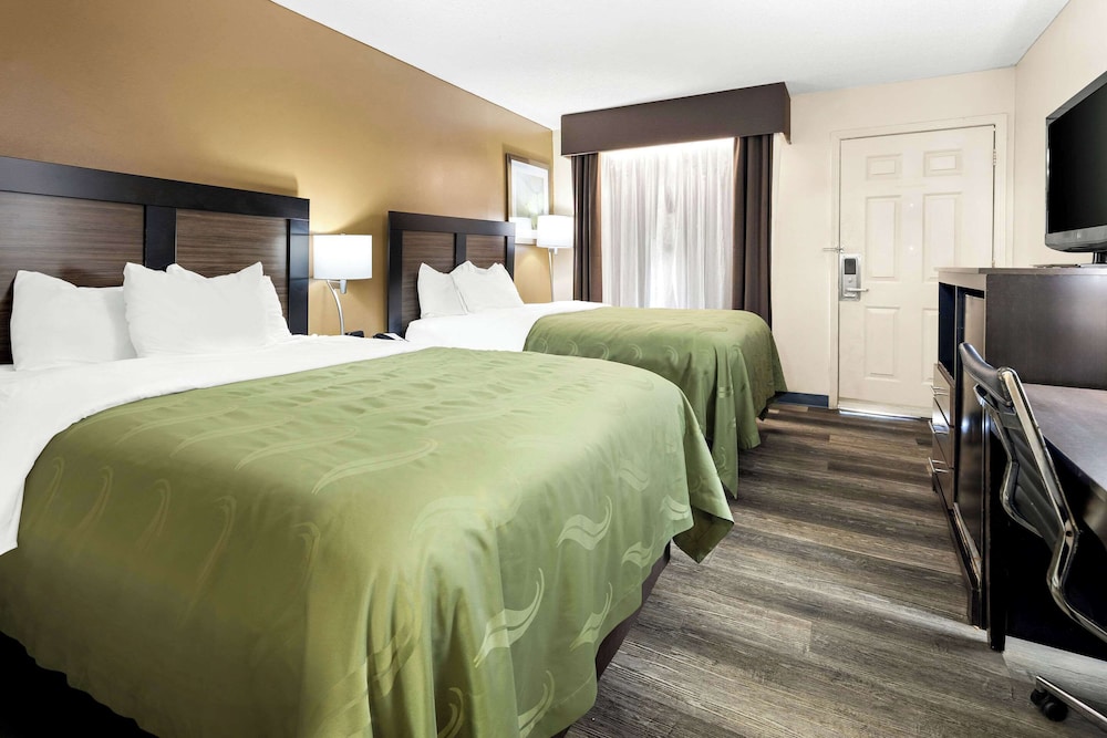 Quality Inn Decatur River City - photo 17