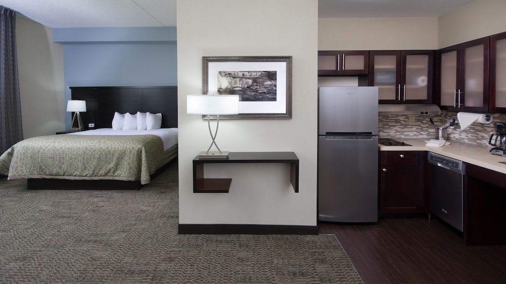 Staybridge Suites Buffalo Amherst by IHG - photo 13