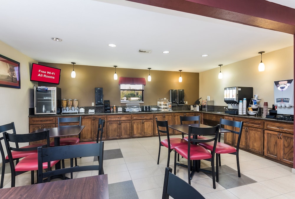 Red Roof Inn Conroe North Willis - photo 29