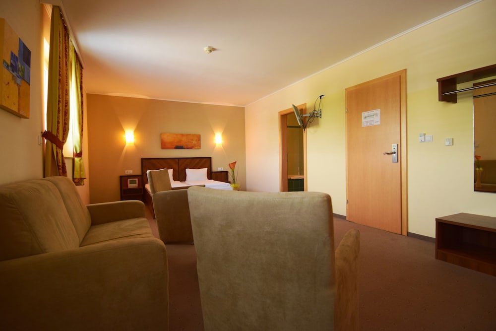 Hotel Weinland Donnerskirchen — hotel in Donnerskirchen
