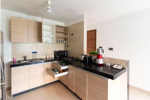 Cozy Upscale 1 bhk Apt near BKC
