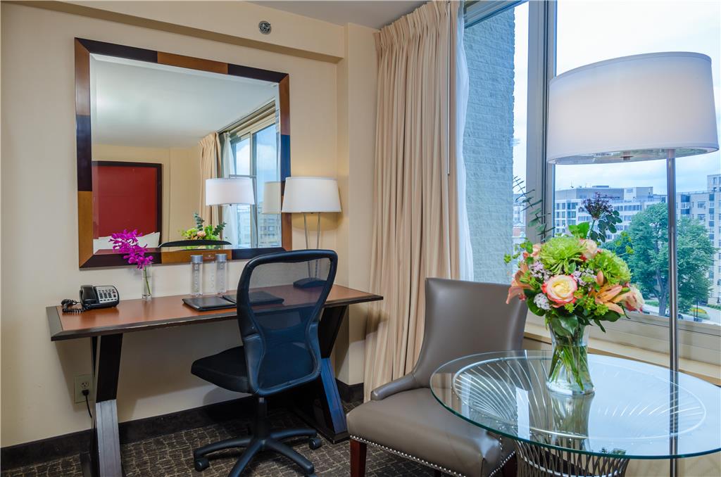 Beacon Hotel & Corporate Quarters - photo 28