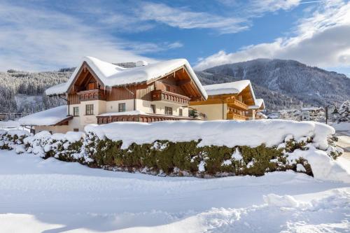 Michis Aparthotel in Flachau, Austria