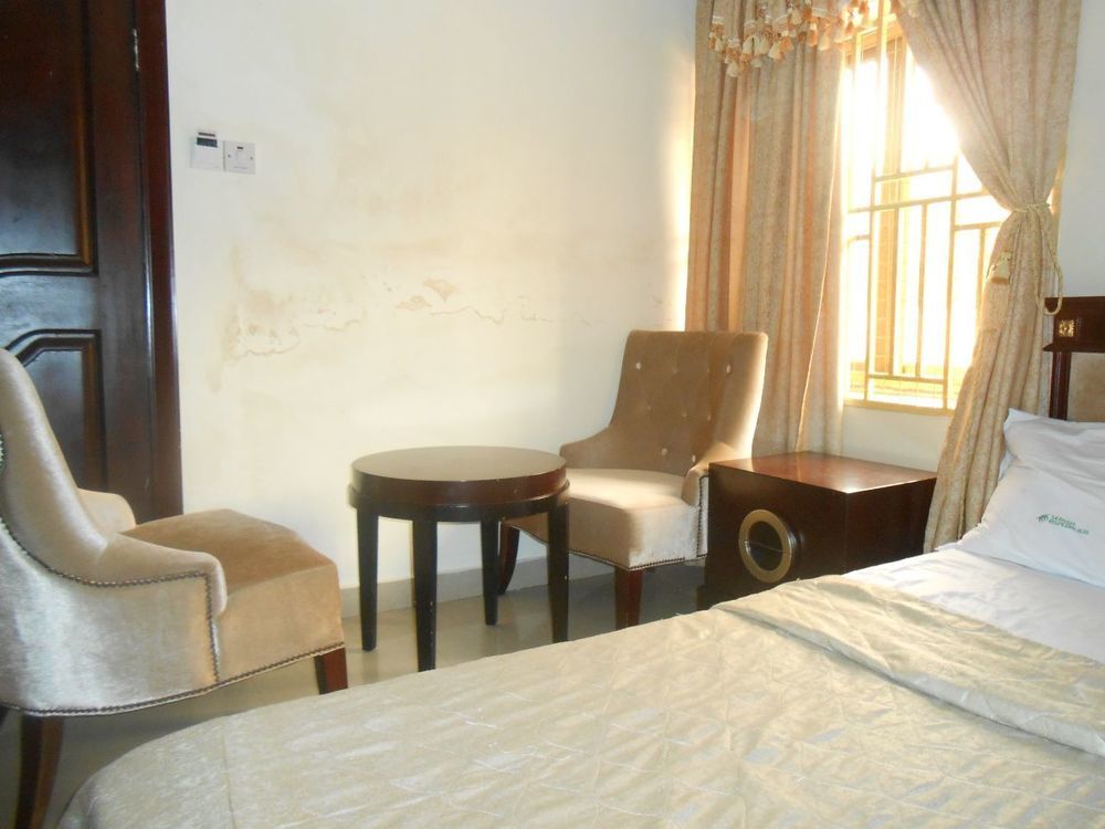Nicolizy Hotel