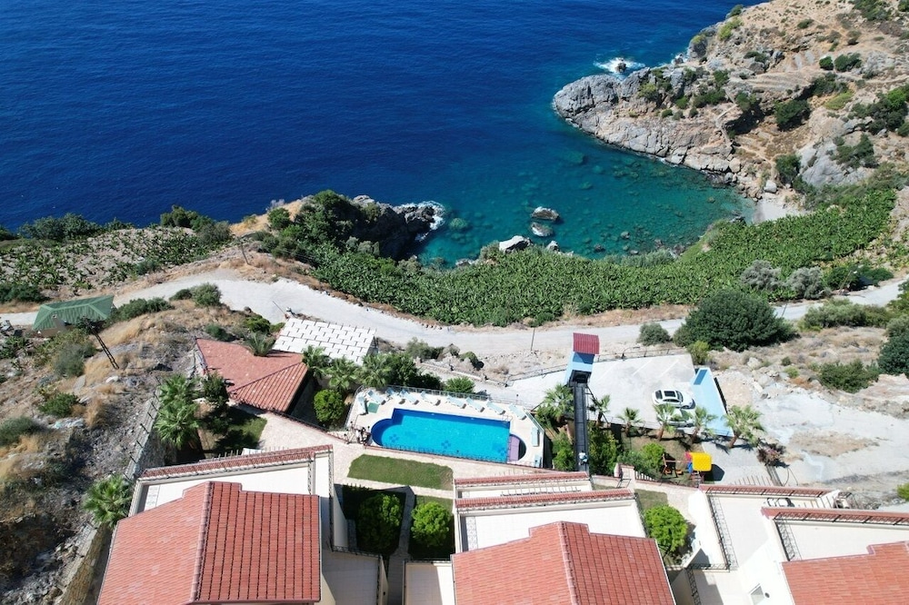 Blue Lagoon Village — 4-Star Luxury Hotel in Gazipasa, Turkey