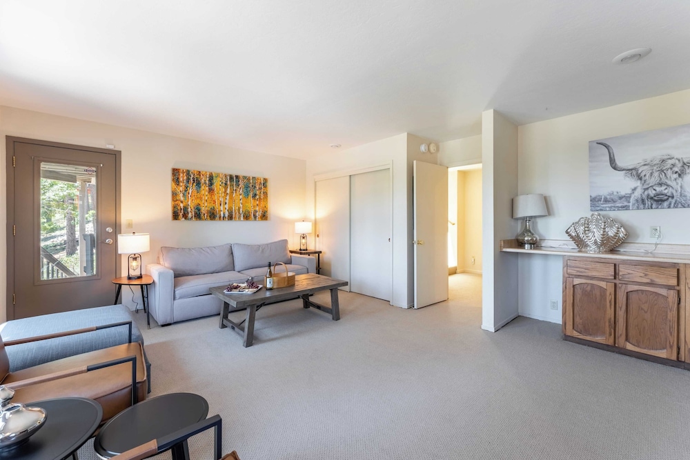 Lakeview Getaway - photo 15