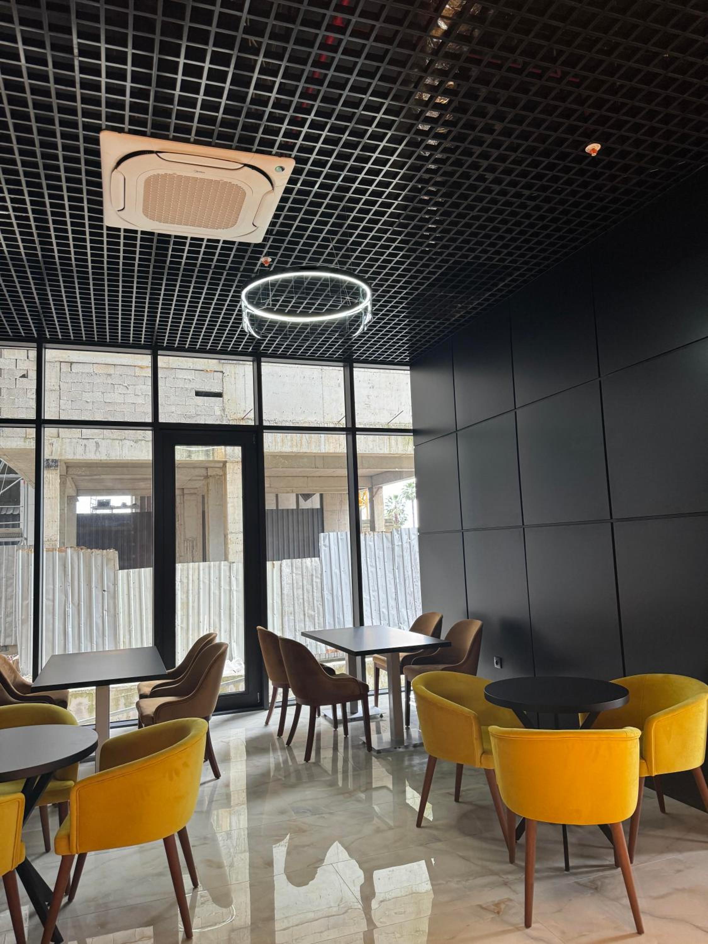 New wave apart hotel