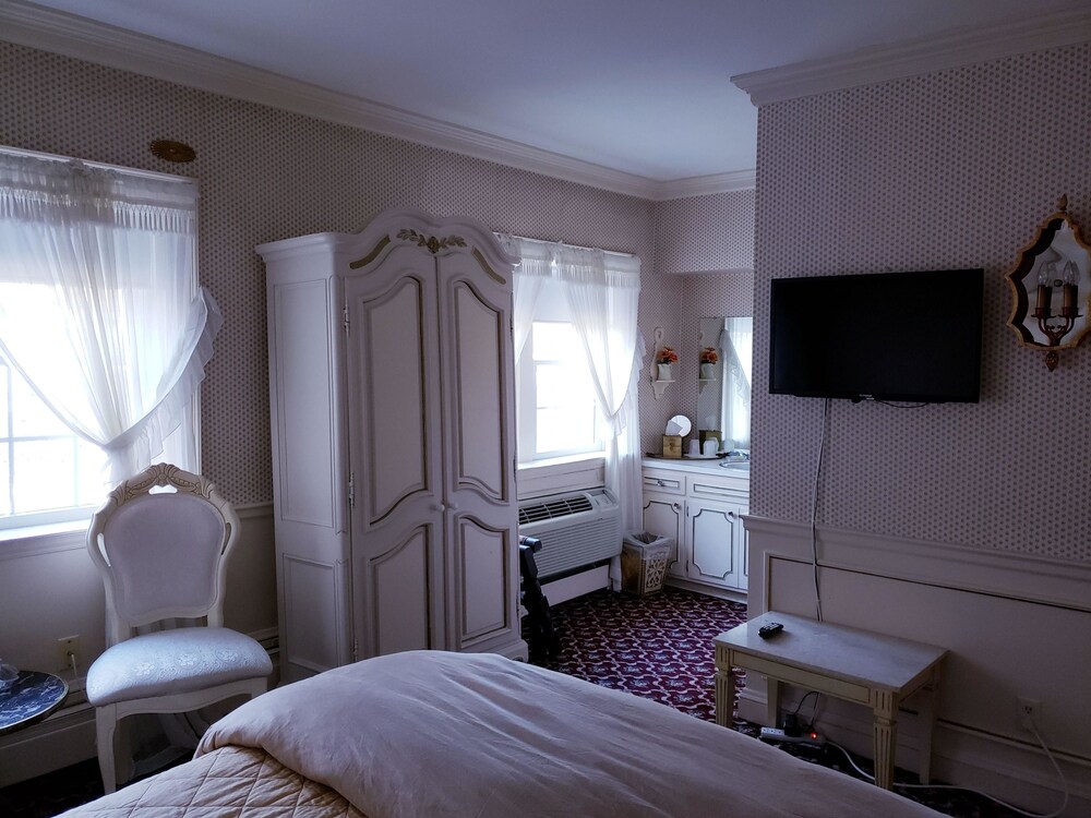 Lowell Inn - photo 116