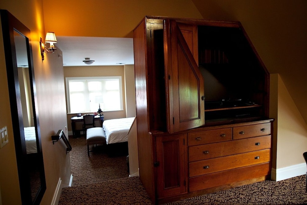 Mansions on Fifth Hotel - photo 34
