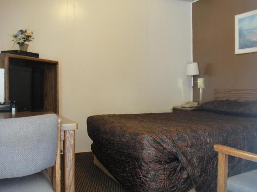 California Motel - photo 21