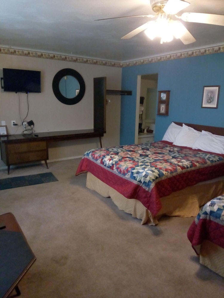 Willard Country Inn - photo 16