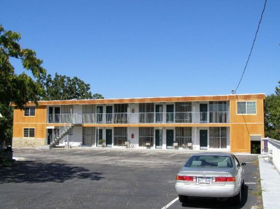 Twin Lakes Inn - photo 3