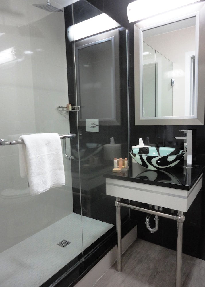 Lotus Boutique Inn & Suites - photo 23
