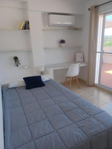 A Tico En Estepona Malaga — Estepona