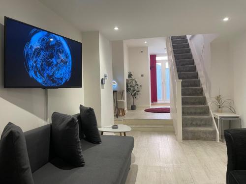 The Snap Pad Boutique Apartment — 4-Star Luxury Hotel in Royal Tunbridge Wells, United Kingdom