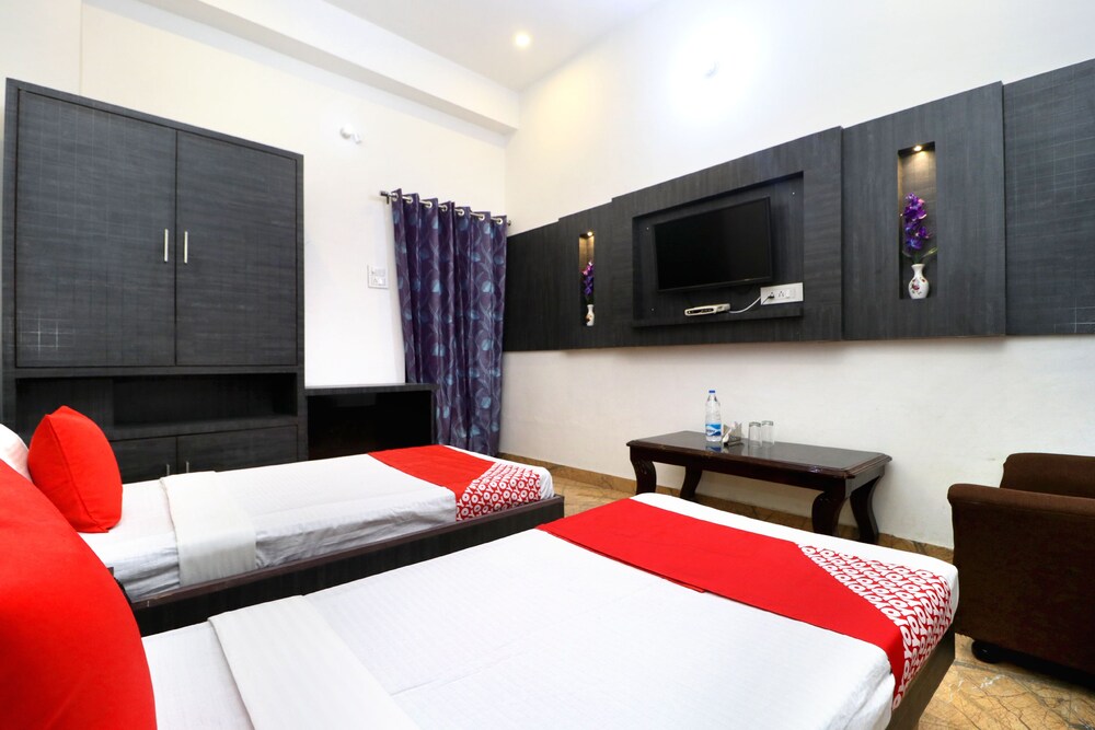 OYO 41212 Hotel Sunview