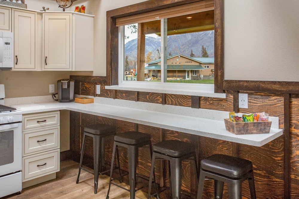 Alaska Back Country Cottages - photo 20