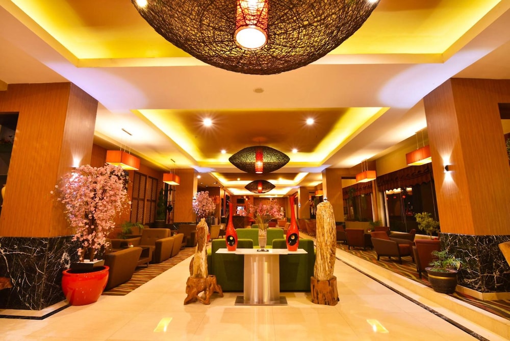 Grand Rocky Hotel — Bukittinggi — photo 4