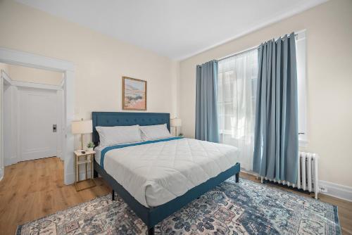 Unique Highland Park 2 Bdr Loft Sleeps 5 — 4-Star Luxury Hotel in Pittsburgh, United States