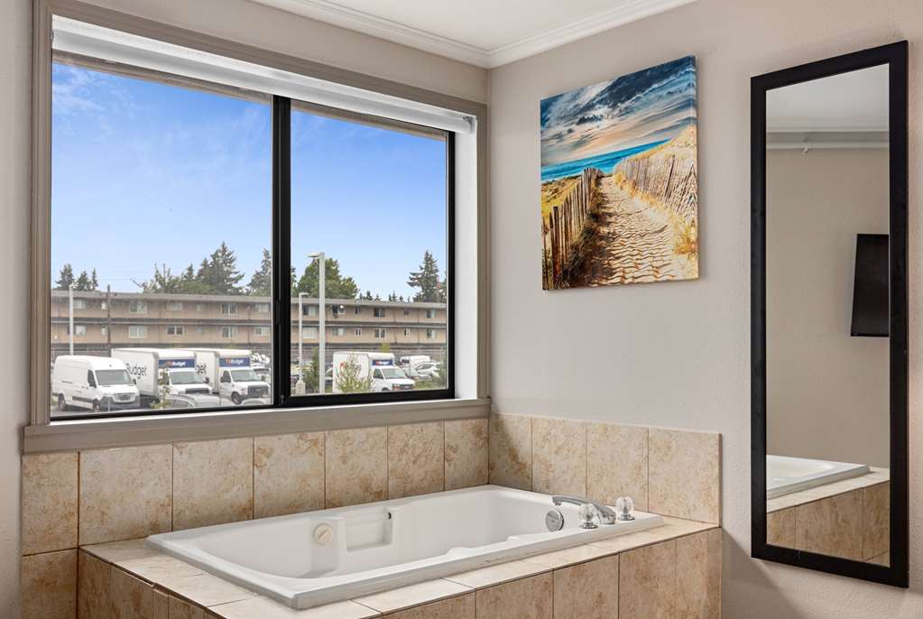 Days Inn by Wyndham Lakewood South Tacoma - photo 28