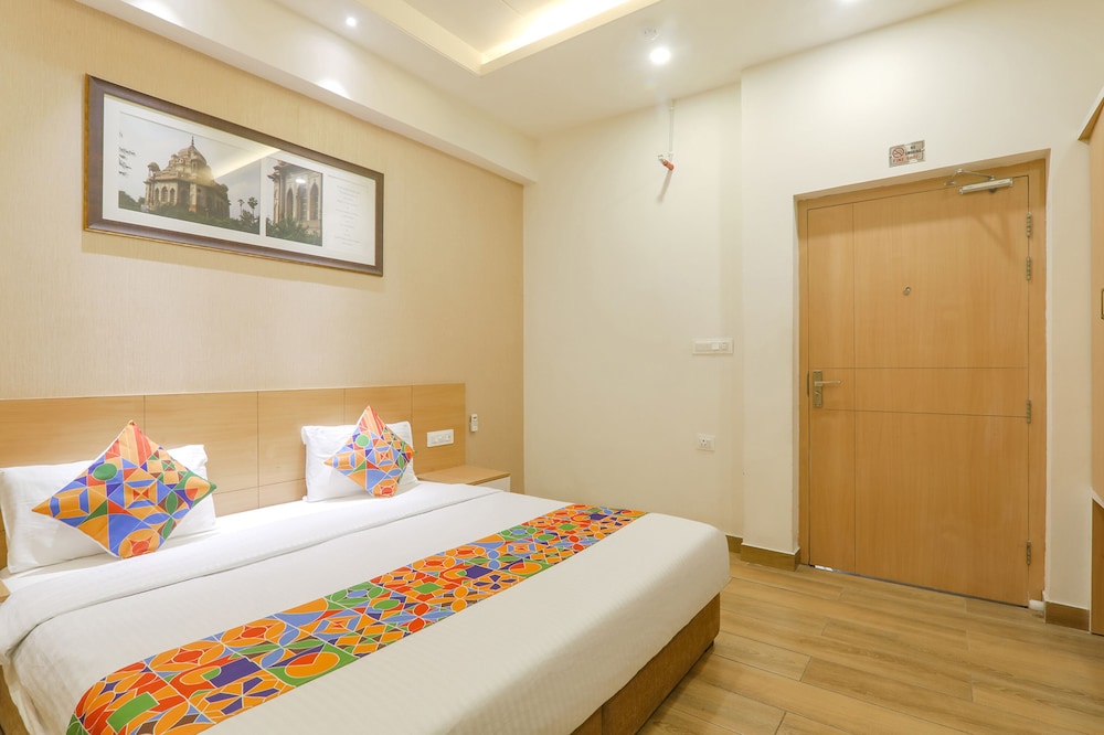 FabHotel Raghubar Kripa - last minute hotel in Lucknow