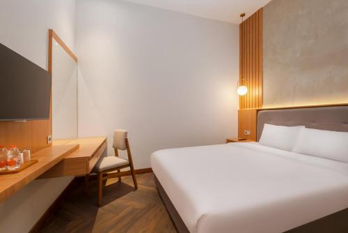 Omni Rooms By Sinergi — Semarang