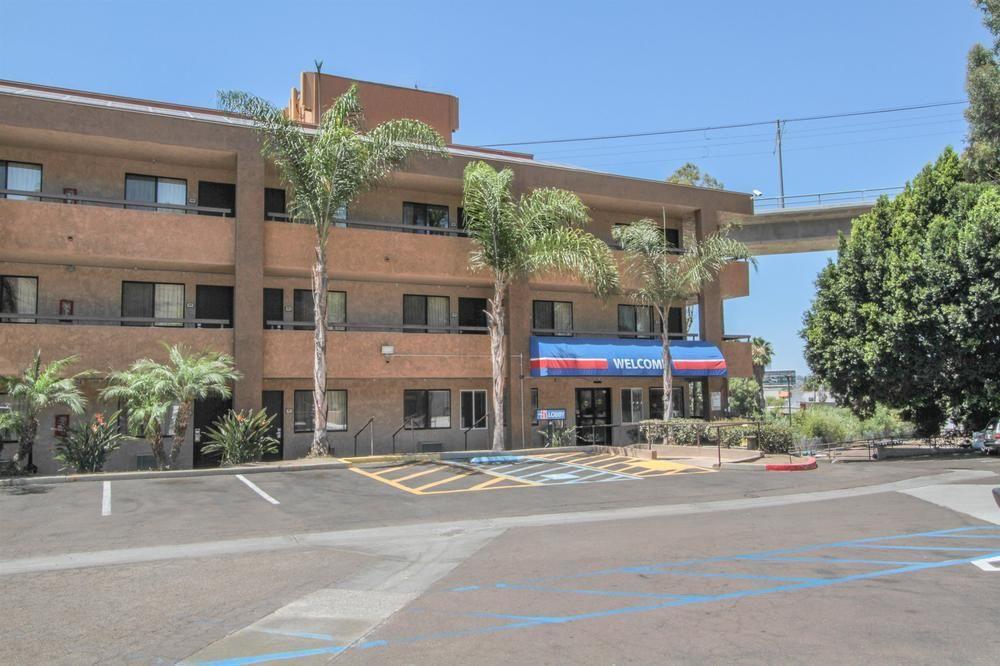 Ramada San Diego Mission Valley - photo 2