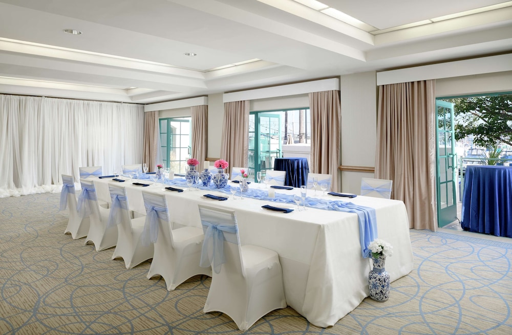 DoubleTree by Hilton San Pedro Port of Los Angeles - photo 56