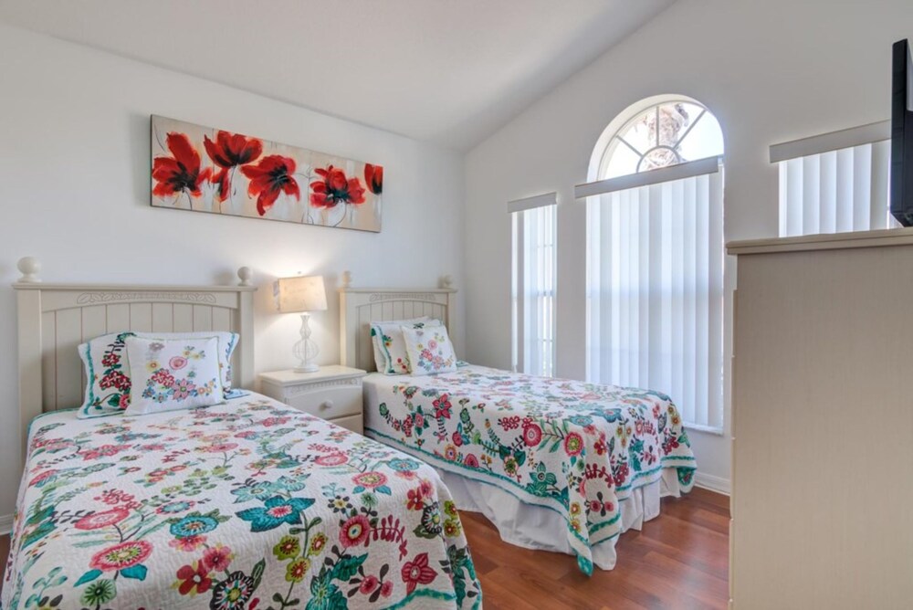 IT11361 Cumbrian Lakes 4 Bed 3 Baths Villa - photo 3