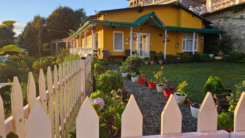 Villa Kailasa — 4-Star Luxury Hotel in Naini Tal, India