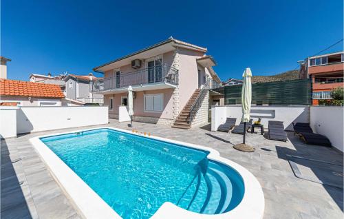 Awesome Apartment In Plano With Wifi — 4-Star Luxury Hotel in Trogir, Croatia
