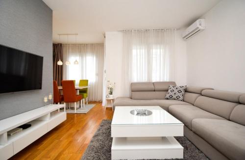 Comfort Residence Art Zone — 4-Star Luxury Hotel in Podgorica, Montenegro