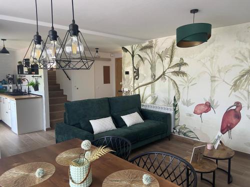 Las casas de Lola — 4-Star Luxury Hotel in Candeleda, Spain