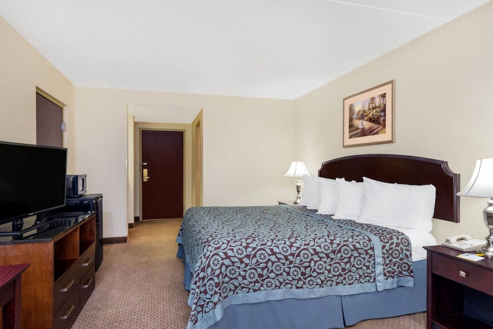 Travelodge Indianapolis Castleton - photo 6