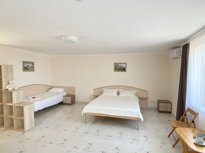 Azur Hotel — Unknown City — photo 2