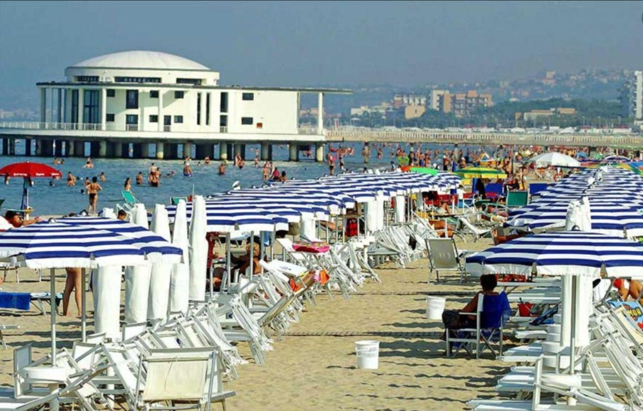 Oltreilmare Esclusivo Appartamento Centro Mare. in Senigallia, Italy